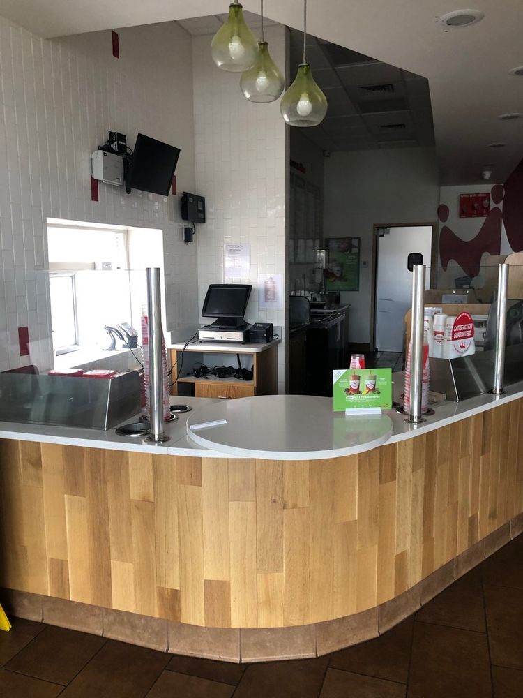 New Retail Center: Ichiban Square 21,425 SF on Perkins Rd.: 7673 Perkins Road, Baton Rouge, LA 70810